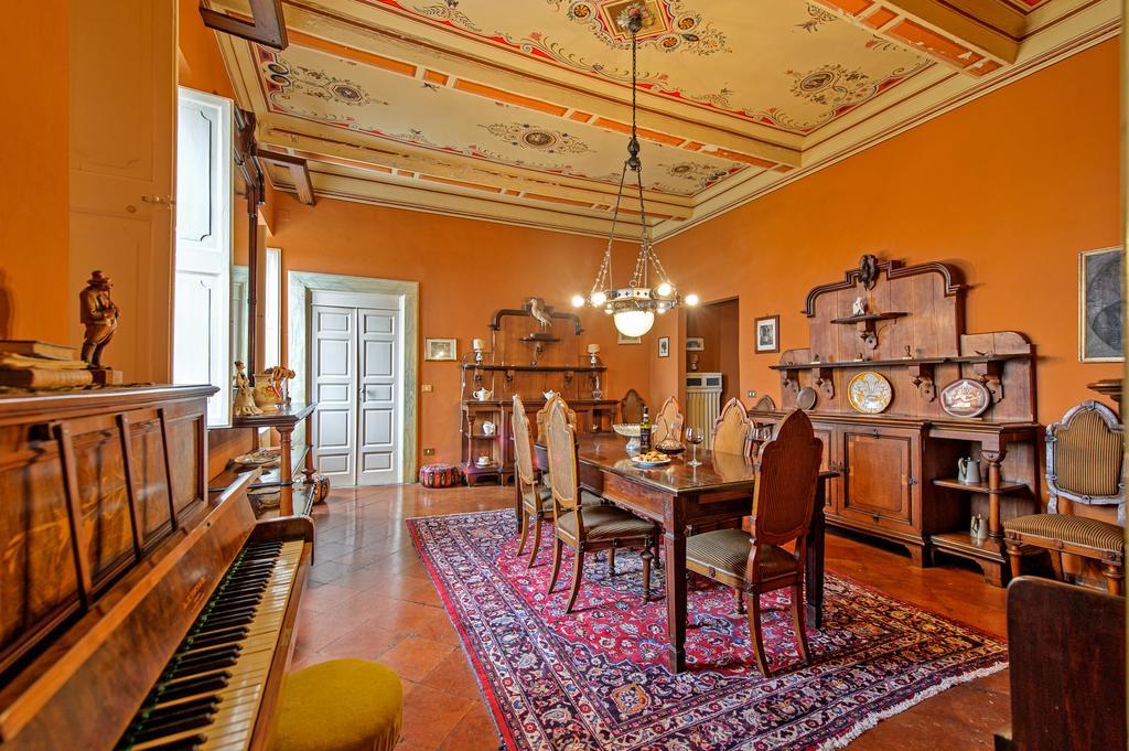Tenuta Di Petriolo Guest House ตอร์ริตา ดิ เซียนา ภายนอก รูปภาพ