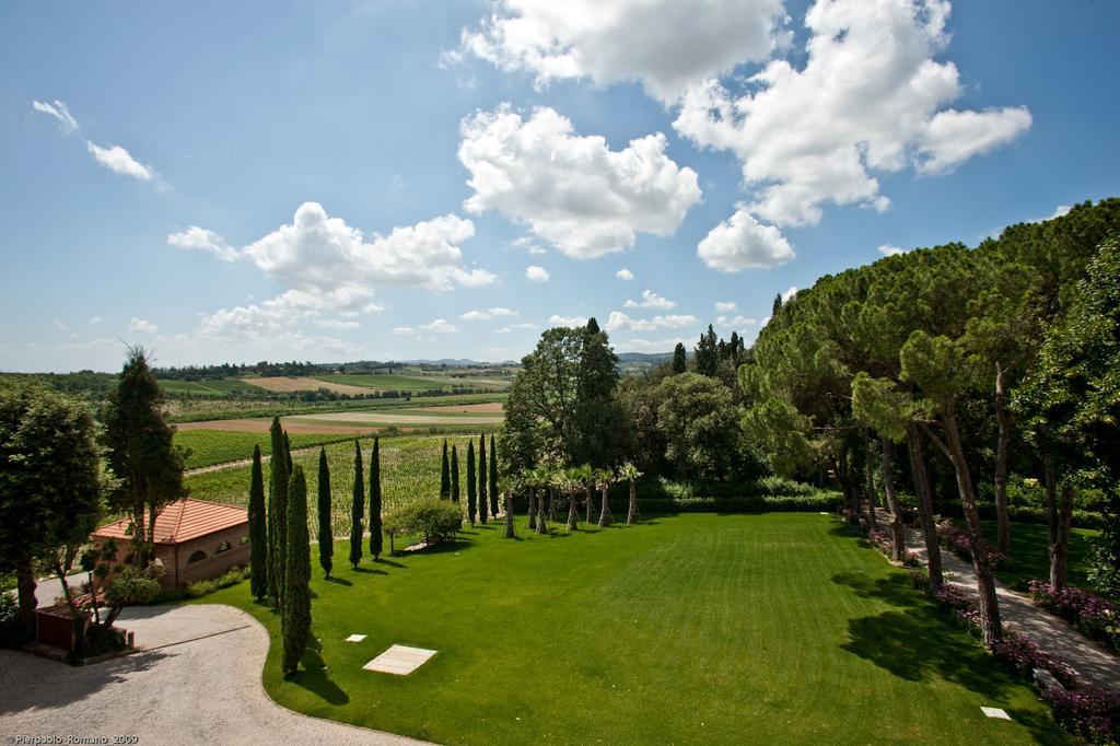 Tenuta Di Petriolo Guest House ตอร์ริตา ดิ เซียนา ภายนอก รูปภาพ