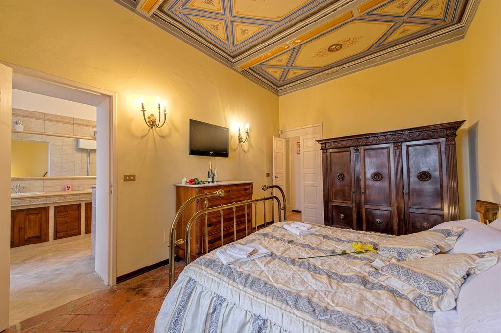 Tenuta Di Petriolo Guest House ตอร์ริตา ดิ เซียนา ภายนอก รูปภาพ
